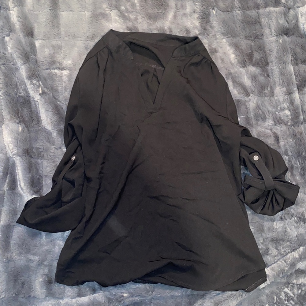 🔴Women’s Black V Neck Dress Shirt